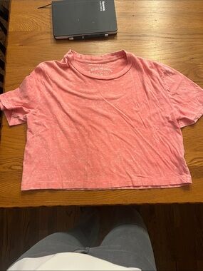 Aeropostale Coral Pink Cropped Crewneck Tee